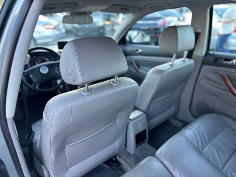 2004 Volkswagen Passat GLX