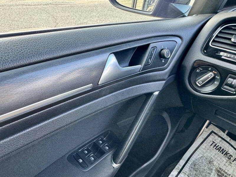 2018 Volkswagen Golf GTI S