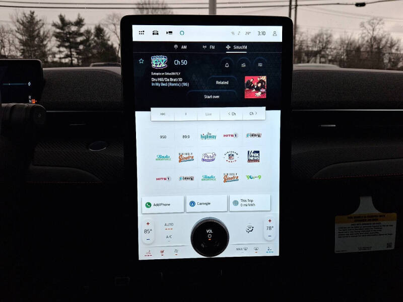 2025 Ford Mustang Mach-E Premium