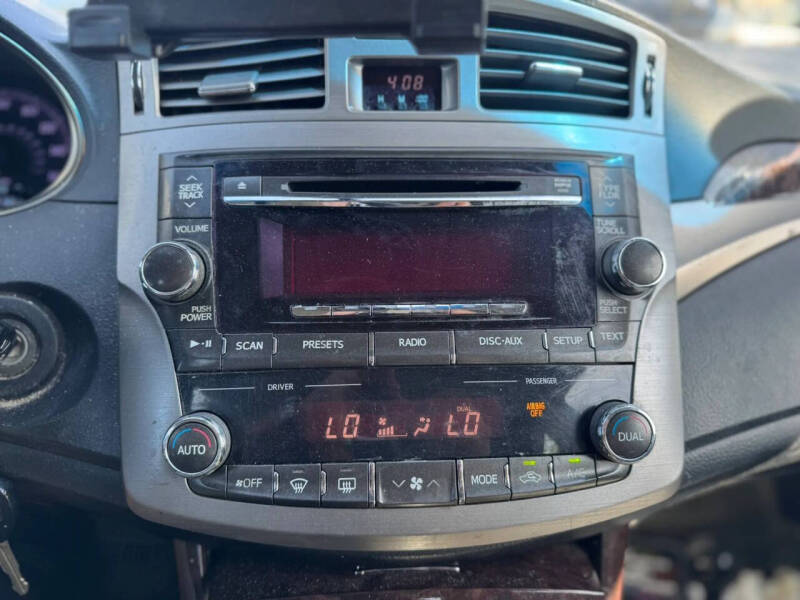 2011 Toyota Avalon