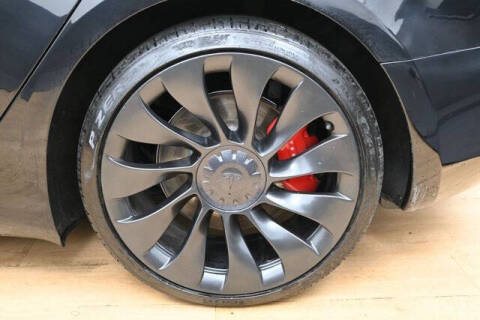 2023 Tesla Model 3 Performance