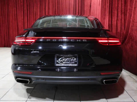 2018 Porsche Panamera