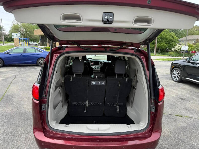 2018 Chrysler Pacifica Touring L Plus