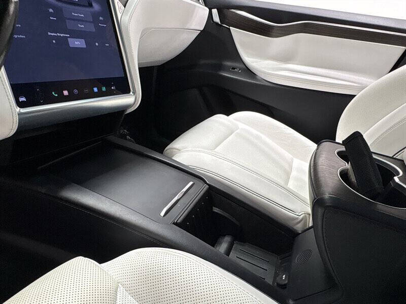 2016 Tesla Model X P90D