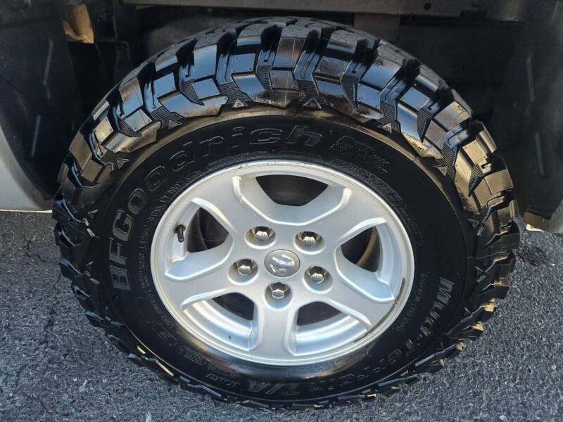 2005 Dodge Dakota Laramie