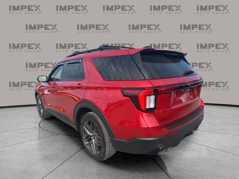 2025 Ford Explorer ST