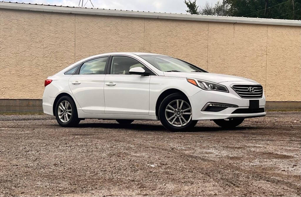 2015 Hyundai SONATA for sale at Autolink in Kansas City, KS