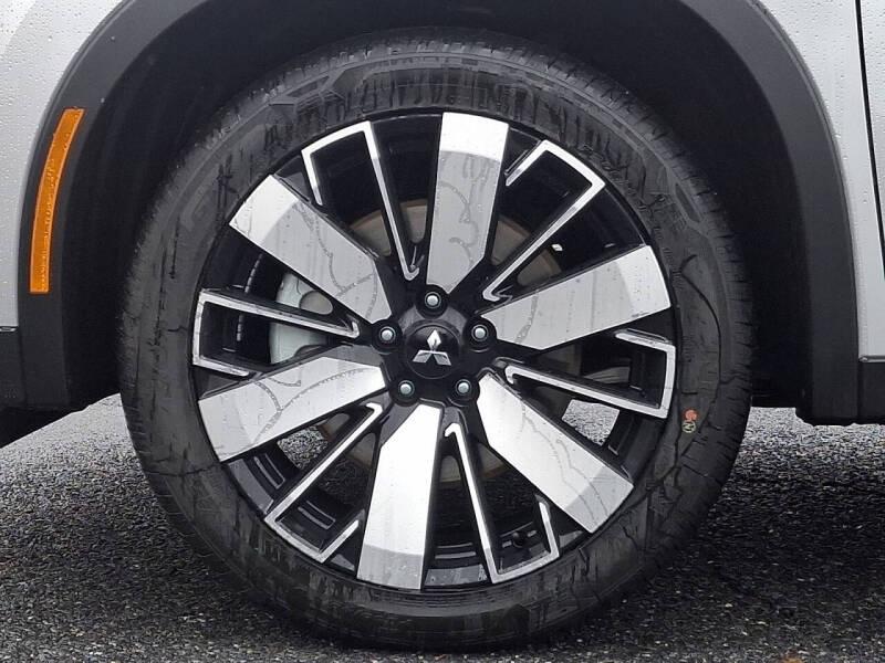 2026 Mitsubishi Outlander