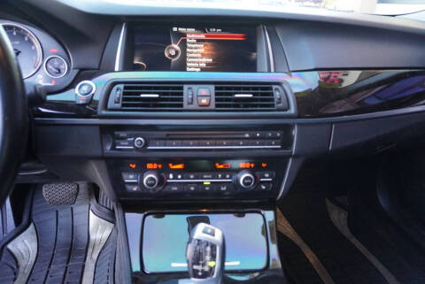 2015 BMW 5 Series 528i