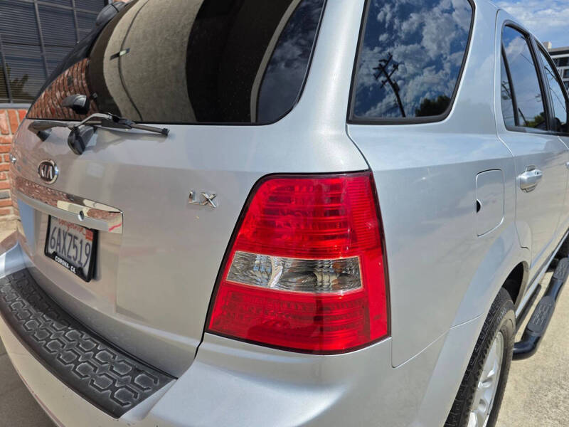 2007 Kia Sorento LX