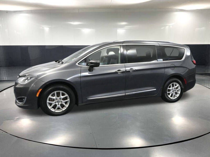 2020 Chrysler Pacifica Touring L