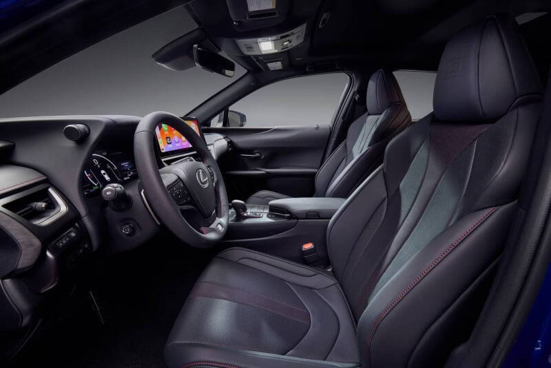 2025 Lexus UX 300h