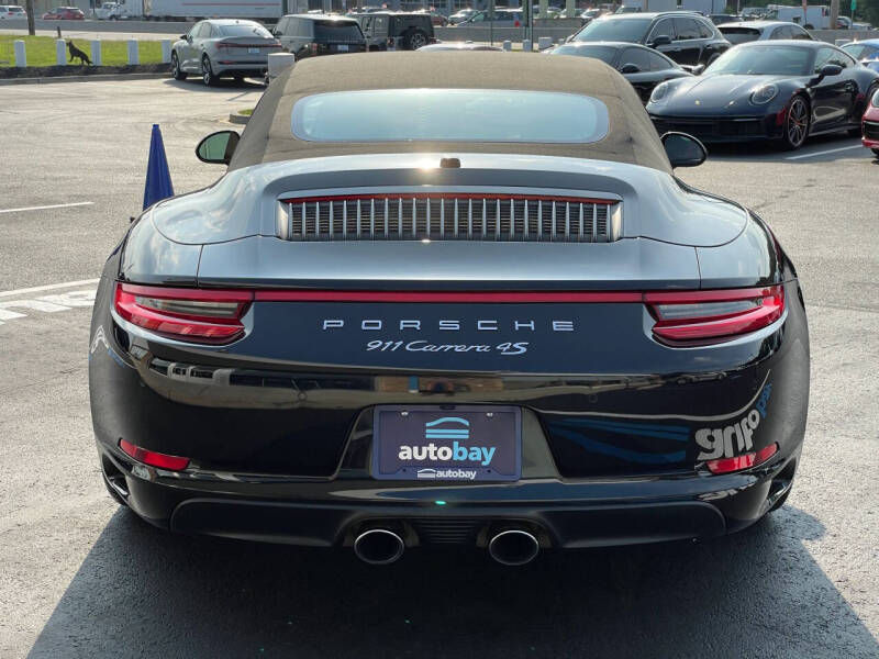 2017 Porsche 911