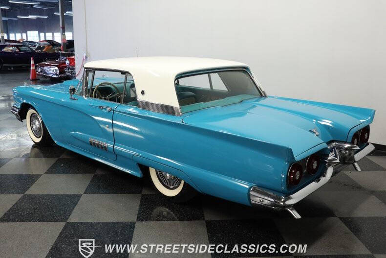 1958 Ford Thunderbird