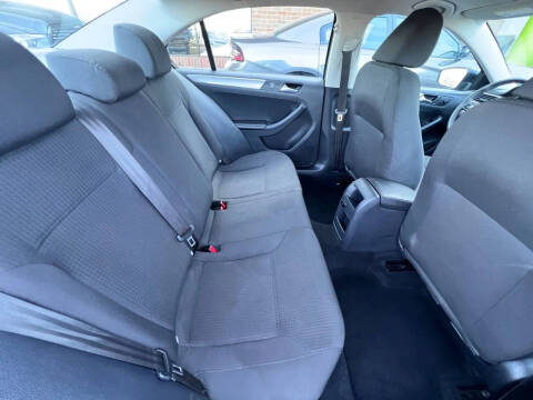 2015 Volkswagen Jetta