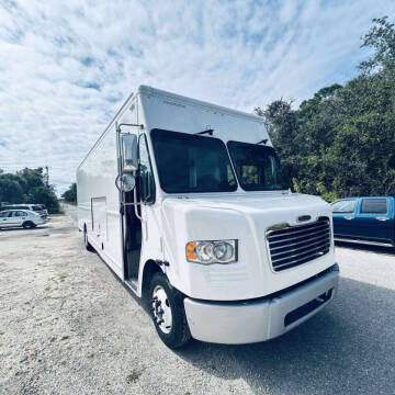 2016 Freightliner MT55 Chassis