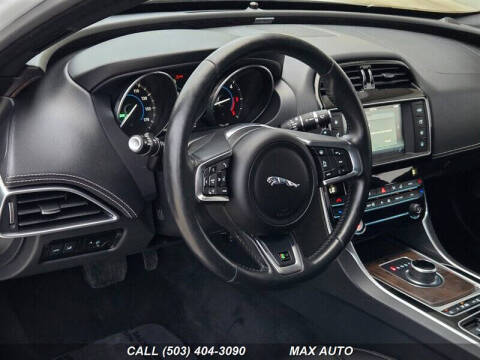 2017 Jaguar XE 20d R-Sport