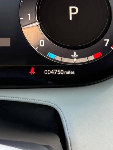 2025 Land Rover Range Rover Sport P360 SE