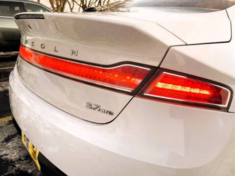 2014 Lincoln MKZ