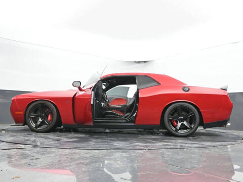 2016 Dodge Challenger SRT Hellcat