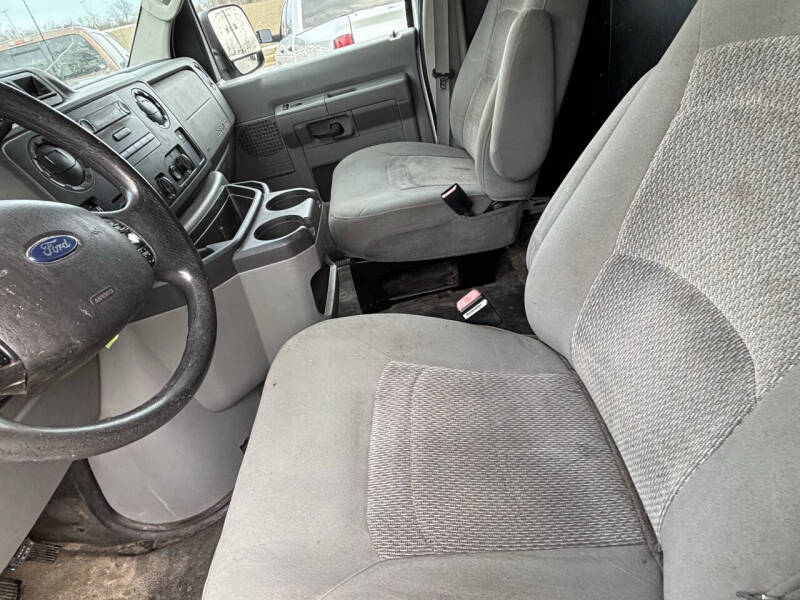 2013 Ford E-Series E-150