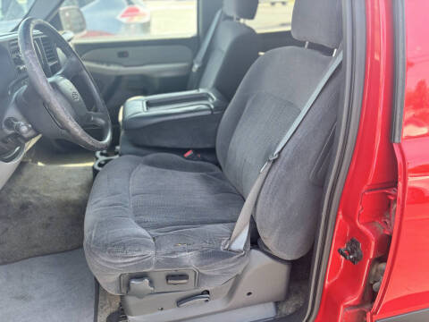 2002 Chevrolet Tahoe LS