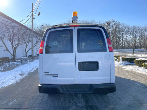 2011 Chevrolet Express 2500