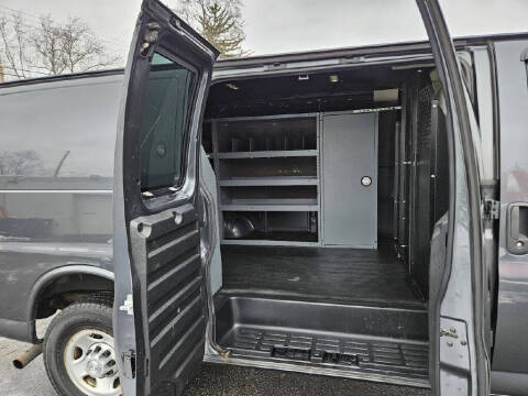 2016 Chevrolet Express 2500
