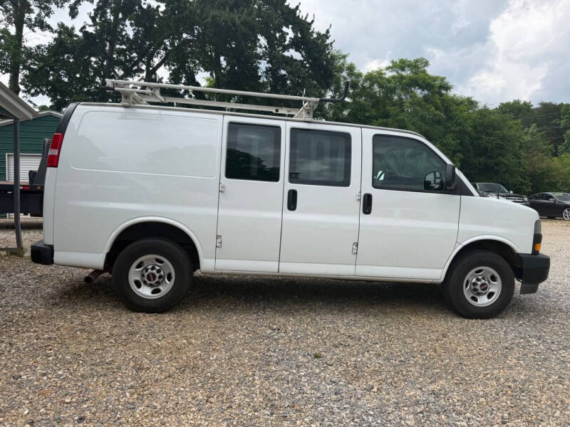 2021 GMC Savana 2500
