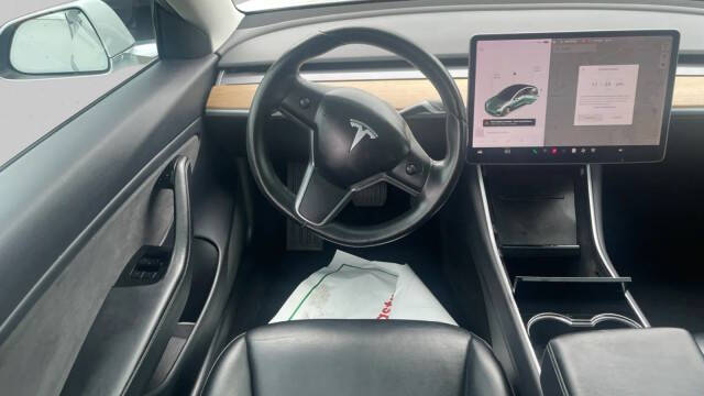 2019 Tesla Model 3 Performance