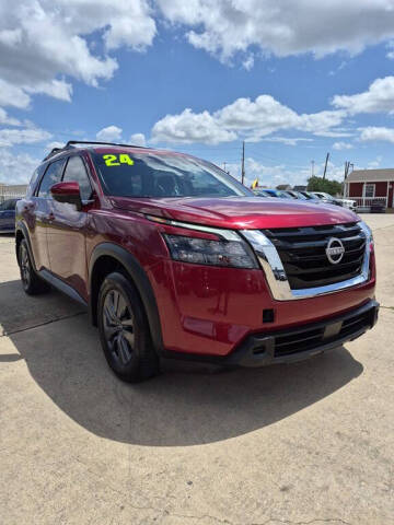 2024 Nissan Pathfinder SV