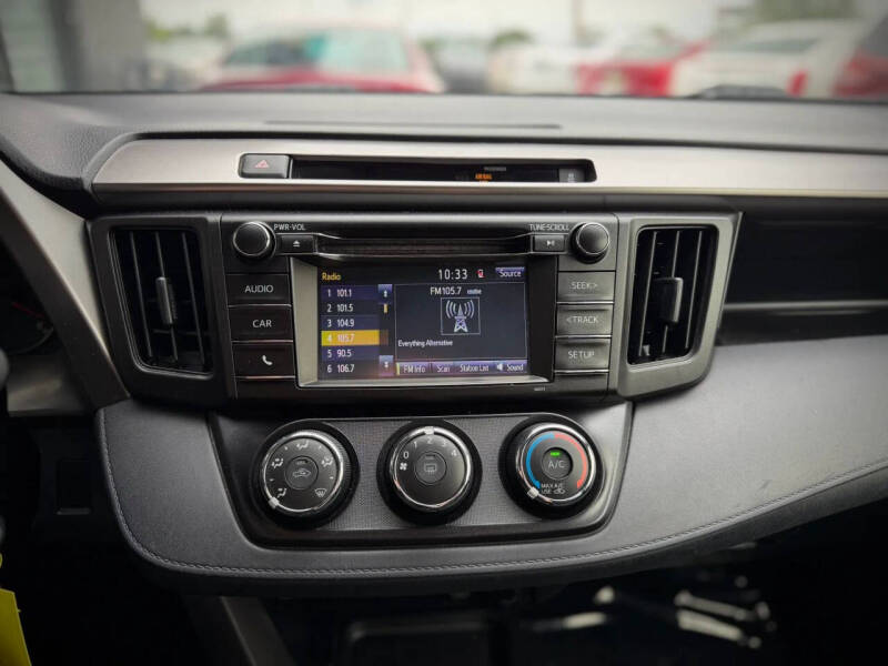 2016 Toyota RAV4 LE