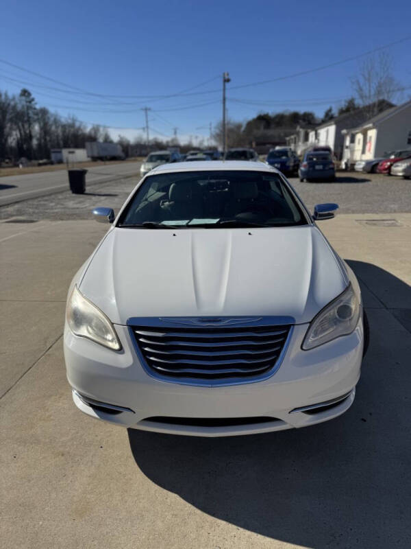 2011 Chrysler 200 Limited