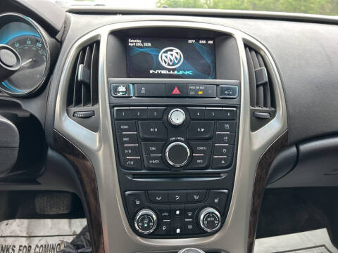 2012 Buick Verano Leather Group