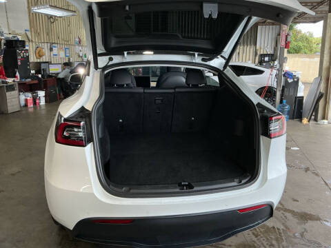 2022 Tesla Model Y Long Range