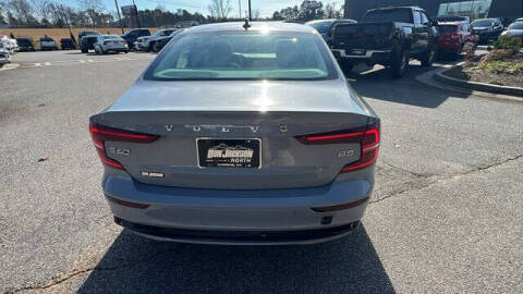 2024 Volvo S60 B5 Plus Dark Theme