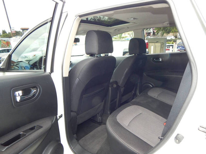 2013 Nissan Rogue SV