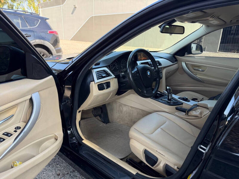 2016 BMW 3 Series 320i