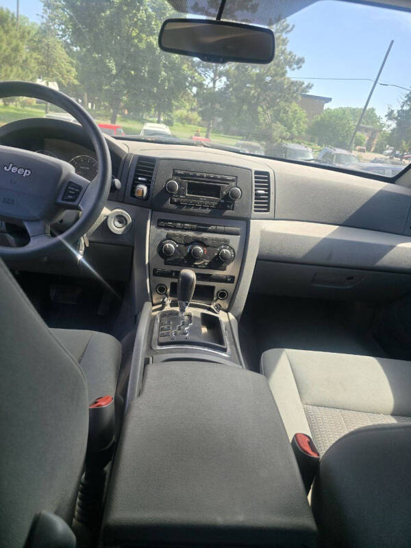 2007 Jeep Grand Cherokee Laredo