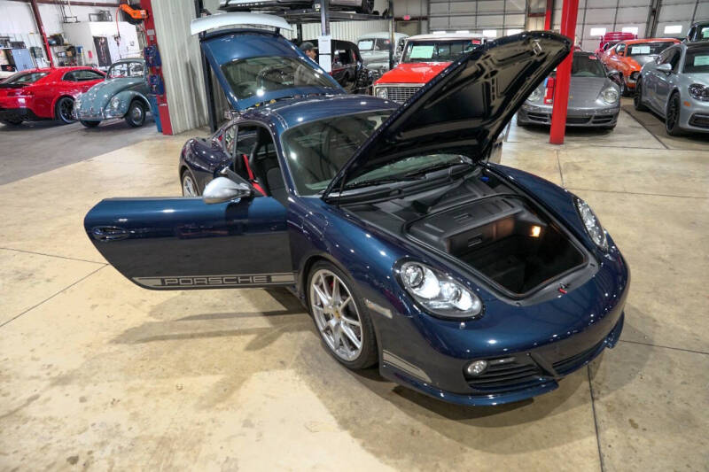 2012 Porsche Cayman R