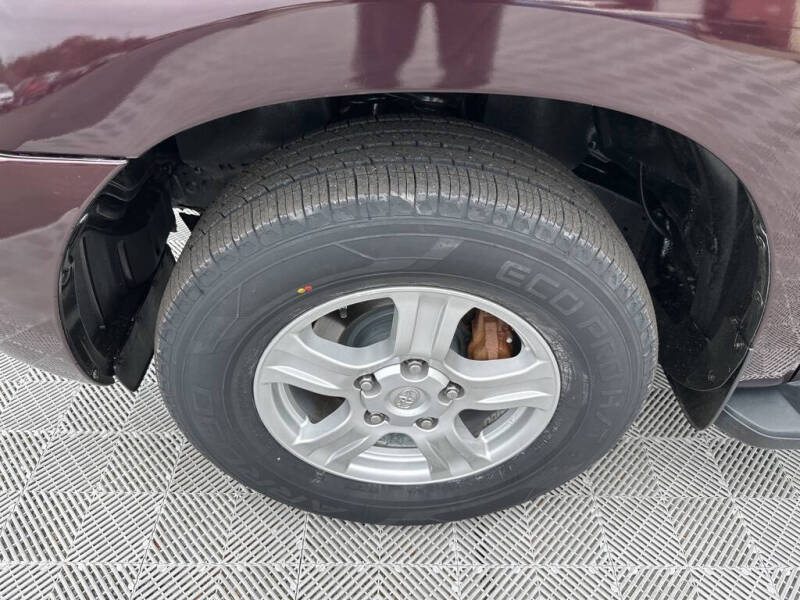 2016 Toyota Sequoia SR5