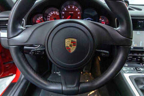 2015 Porsche 911 Carrera