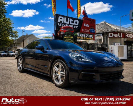 2017 Porsche Panamera