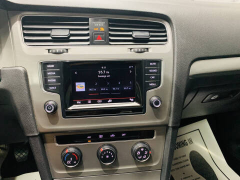 2015 Volkswagen Golf TSI S