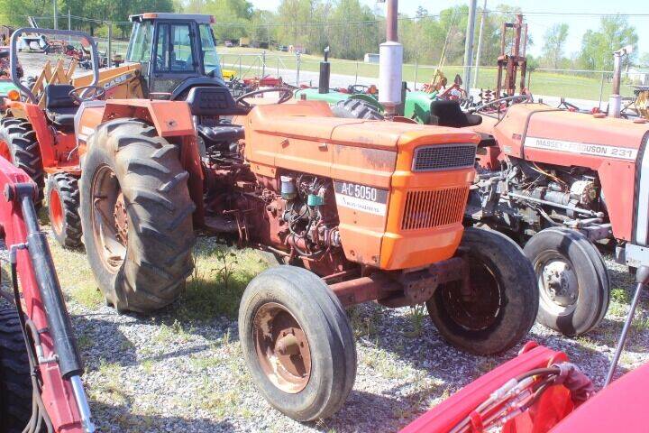 1977 Allis Chalmers 5050 for sale at Vehicle Network - Joe’s Tractor Sales in Thomasville NC