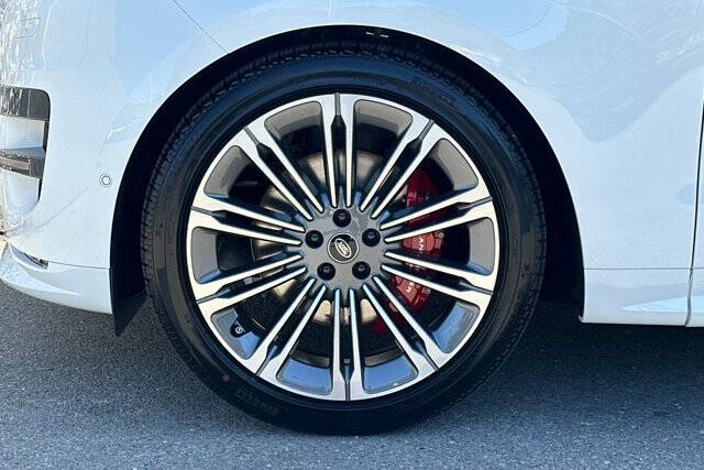 2025 Land Rover Range Rover Sport P400 Dynamic SE