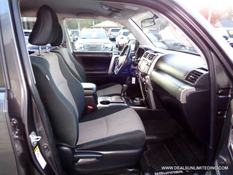 2018 Toyota 4Runner SR5