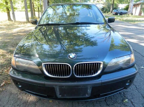 2004 BMW 3 Series for sale at Morris Ave Auto Sales in Elizabeth NJ
