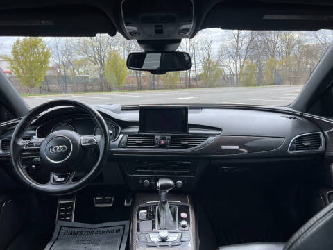 2013 Audi S6 4.0T quattro Prestige