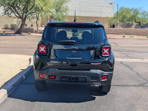 2022 Jeep Renegade Trailhawk